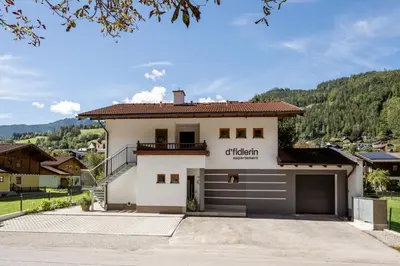 Ein allgemeiner Bergblick oder ein Berglick von der Ferienwohnung aus