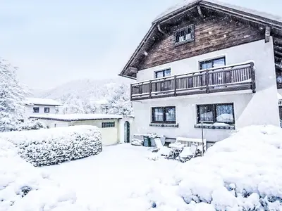 Holiday Home Haus Sophie by Interhome im Winter