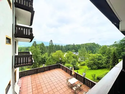 Ein Balkon oder eine Terrasse in der Unterkunft Ridge & Hide Bad Goisern