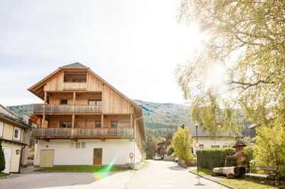 Ein allgemeiner Bergblick oder ein Berglick von der Ferienwohnung aus