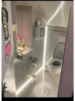 Ein Badezimmer in der Unterkunft CrazyRoom