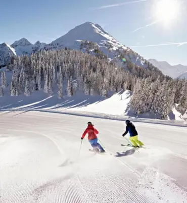 Skifahren auf dem Campingplatz oder in der Nähe