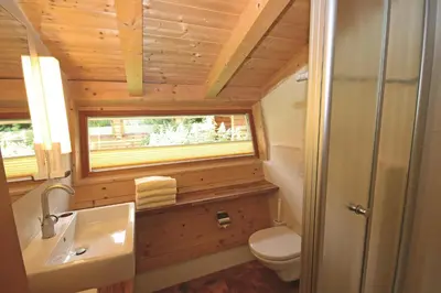 Ein Badezimmer in der Unterkunft Alpin-Chalet Flachauwinkl