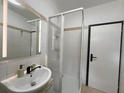 Ein Badezimmer in der Unterkunft Apartment Theresa by Landluft