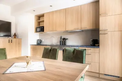 Küche/Küchenzeile in der Unterkunft Peterlehen Appartements