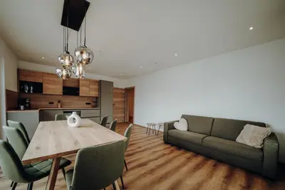 Ein Sitzbereich in der Unterkunft Kleinberg Chalet