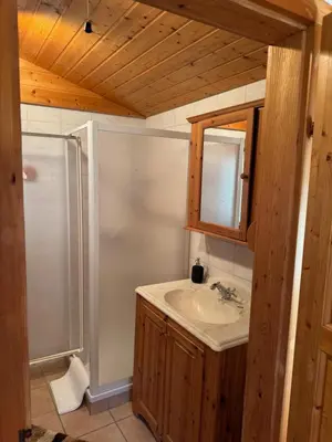 Ein Badezimmer in der Unterkunft Ferienwohnung Top 5
