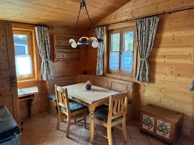 Ein Sitzbereich in der Unterkunft Ferienwohnung Top 5