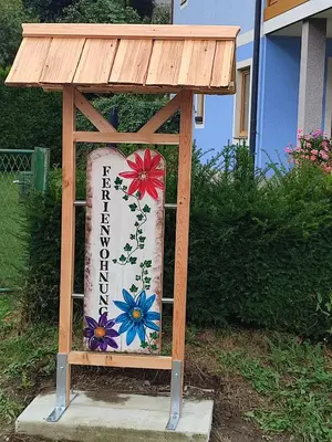 Ein Garten an der Unterkunft Fewo Puxberg