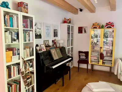 Die Bibliothek im Ferienhaus