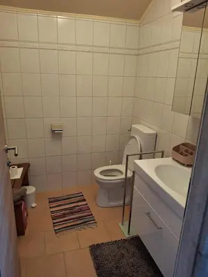 Ein Badezimmer in der Unterkunft Haus Schöffau