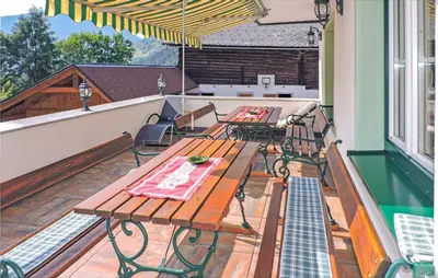 Ein Patio oder anderer Außenbereich in der Unterkunft Attraktive Ferienwohnung