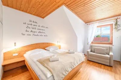 Ein Bett oder Betten in einem Zimmer der Unterkunft BioHAUS - by myNests