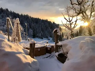 Loimoarhütte im Winter