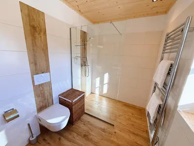 Ein Badezimmer in der Unterkunft Ferienhaus Bergmann