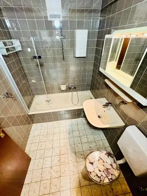 Ein Badezimmer in der Unterkunft Apartment Postalm nahe Zentrum