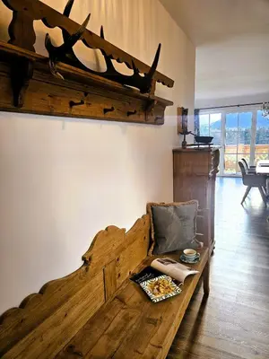 Ein Sitzbereich in der Unterkunft Lippingergut - Kaiserschmarrn Suite