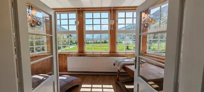 Ein Bett oder Betten in einem Zimmer der Unterkunft Forsthaus Faistenau