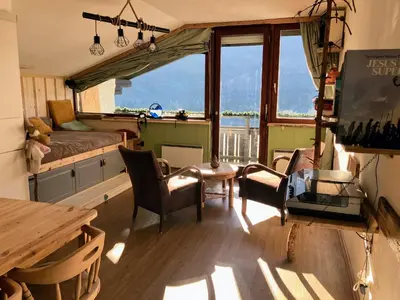 Ein Sitzbereich in der Unterkunft Dachstein Stüberl