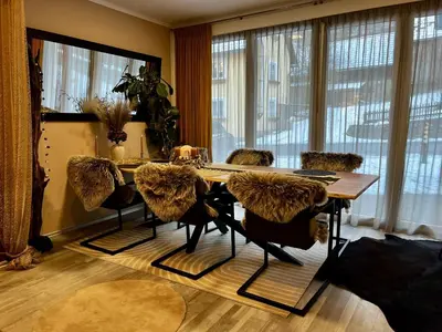 Ein Sitzbereich in der Unterkunft Dreamliner Bungalow Murau
