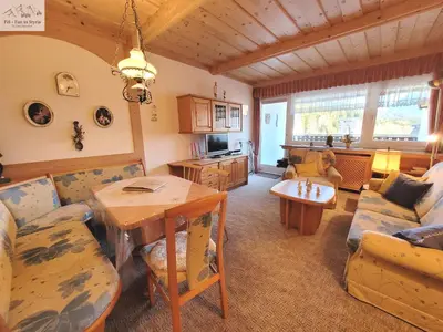 Ein Sitzbereich in der Unterkunft Apartment Anika by FiS - Fun in Styria
