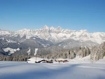 Holiday Home Edelstein by Interhome im Winter