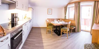 Küche/Küchenzeile in der Unterkunft La Montana Ski & Hiking LODGE