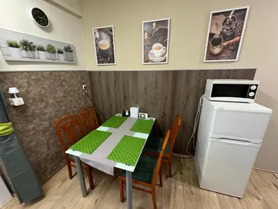 Küche/Küchenzeile in der Unterkunft Jasmin Pension Central Location Shared Kitchen Pet Friendly