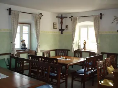 Ein Sitzbereich in der Unterkunft Erlachmühle