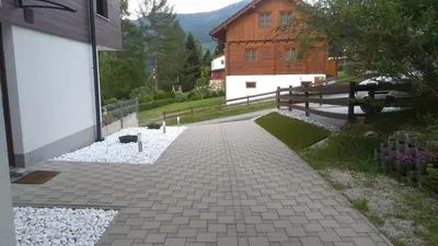 Ein allgemeiner Bergblick oder ein Berglick von der Ferienwohnung aus