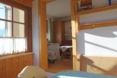 Ein Sitzbereich in der Unterkunft Haus Leopold