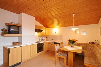 Küche/Küchenzeile in der Unterkunft Appartment Rettenwender