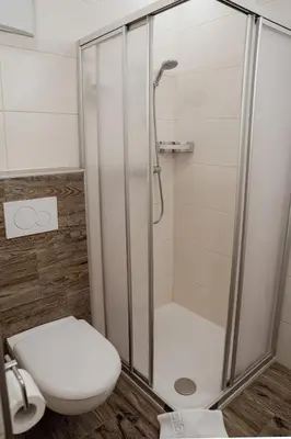 Ein Badezimmer in der Unterkunft Gasthof Fruhstorfer