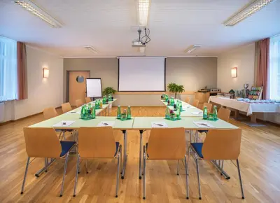 Der Geschäftsbereich oder Konferenzraum in der Unterkunft JUFA Hotel Altaussee