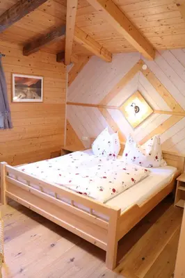 Ein Bett oder Betten in einem Zimmer der Unterkunft Haus Pöckl