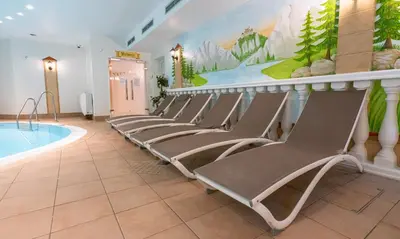 Der Swimmingpool an oder in der Nähe von Hotel Kirchboden by Alpeffect Hotels