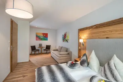 Ein Sitzbereich in der Unterkunft Natur & Familienhotel Der Stieglerhof