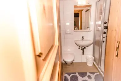 Ein Badezimmer in der Unterkunft Haus Lassacher
