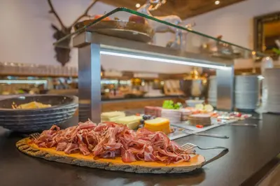 Essen im Aparthotel oder in der Nähe