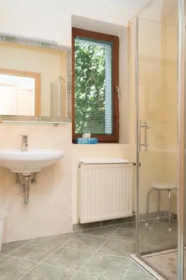 Ein Badezimmer in der Unterkunft Fürbaß Haus