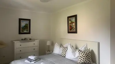 Ein Bett oder Betten in einem Zimmer der Unterkunft Bad Ischl - Central & Quiet Apartment