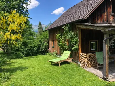 Ein Garten an der Unterkunft Chalet Ramsau 8