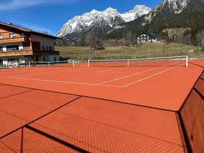 Tennis und/oder Squash in der Unterkunft Landhotel Kielhuberhof oder in der Nähe