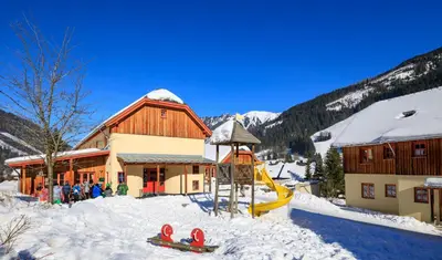 JUFA Hotel Donnersbachwald im Winter