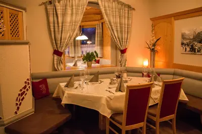 Ein Sitzbereich in der Unterkunft SCHÖNIS-Landhotel