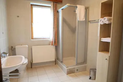 Ein Badezimmer in der Unterkunft Rosenhof