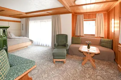 Ein Sitzbereich in der Unterkunft Apartmenthaus Sonnenhang