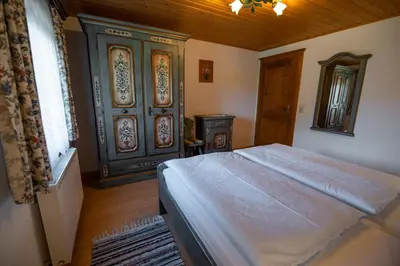 Ein Bett oder Betten in einem Zimmer der Unterkunft Bio-Landhaus Kesslerhof