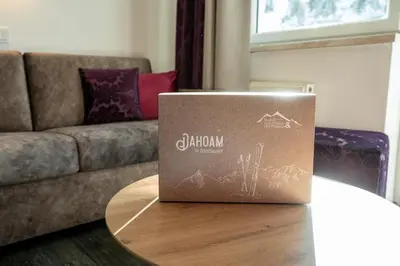 Ein Sitzbereich in der Unterkunft Hotel Zehnerkar & Hotel Obertauern