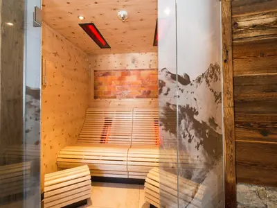 Ein Badezimmer in der Unterkunft Hotel das Seekarhaus